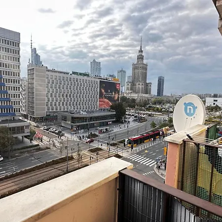 아파트 Centrum Marszalkowska Parking 바르샤바